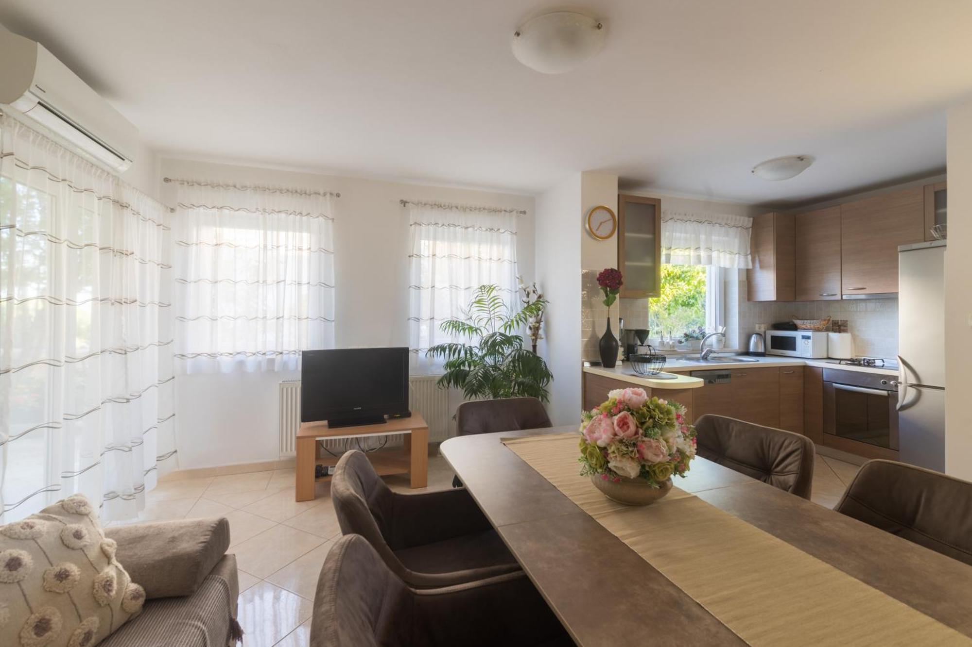 Apartmani Lenka Ugljan Szoba fotó
